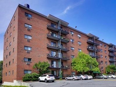 1321 Worcester Rd APT 611, Framingham, MA, 01701
