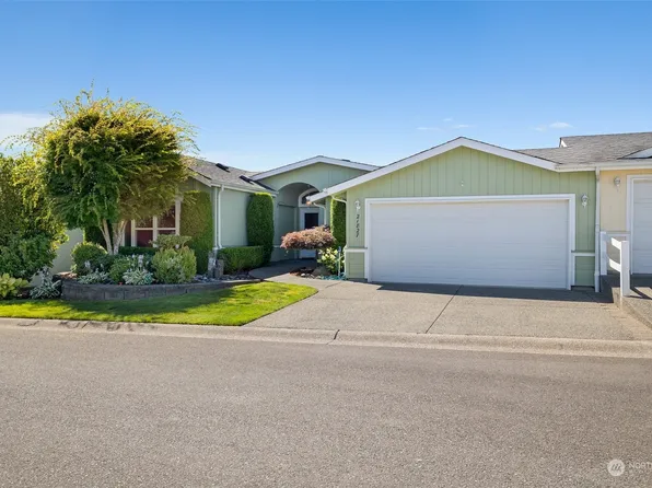 21827 SE 273rd Lane, Maple Valley, WA 98038
