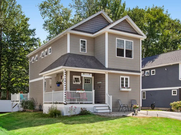 66 Calla Lily Lane, Wells, ME 04090