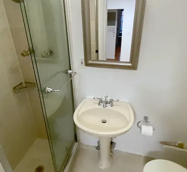214 E 88th St #2C — Photo 5