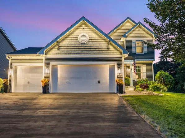 1420 Summit Ct, Stillwater, MN 55082