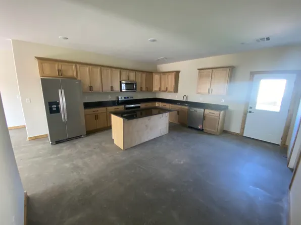 1038 Washington Ave, Baxter Springs, KS 66713