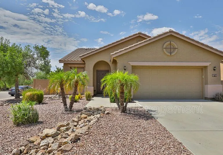 11547 E Sylvan Ave — Photo 2