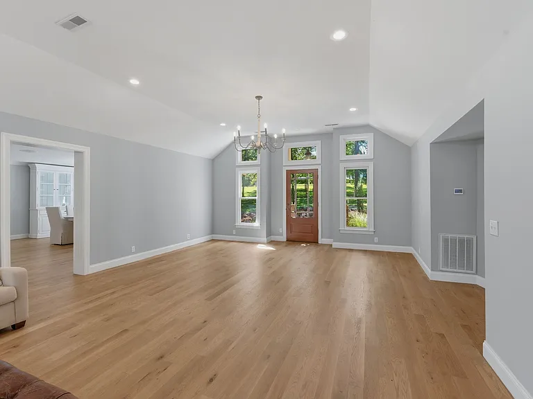 9748 Concord Pass — Photo 3