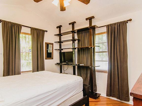 5th image of 4815 NW 6th Ave #2