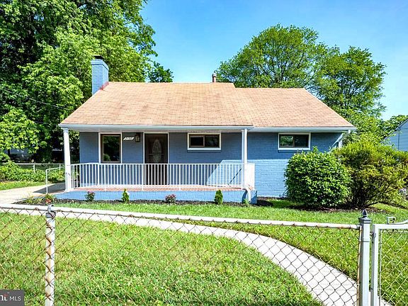 2nd image of 2130 Patrick Henry Dr