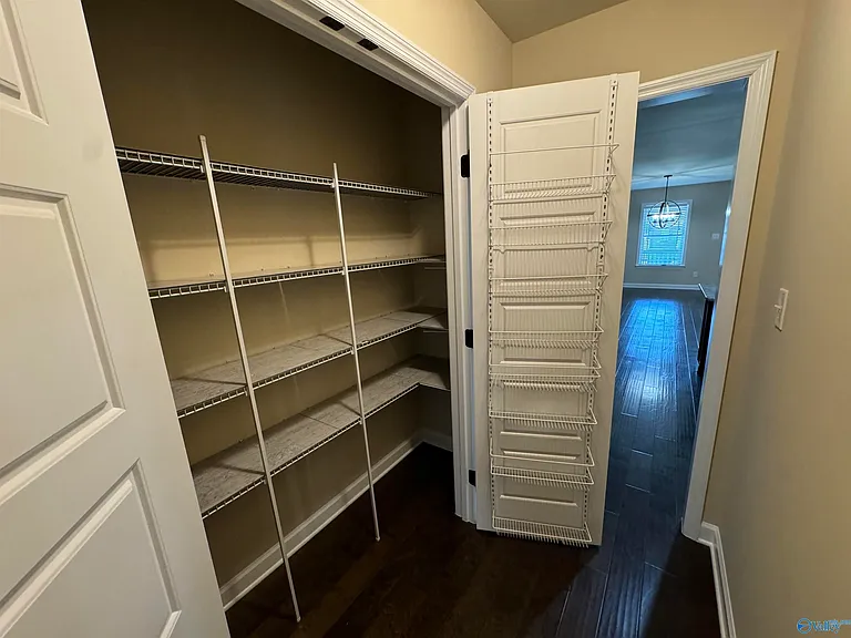 120 Meadowglade Ln — Photo 13