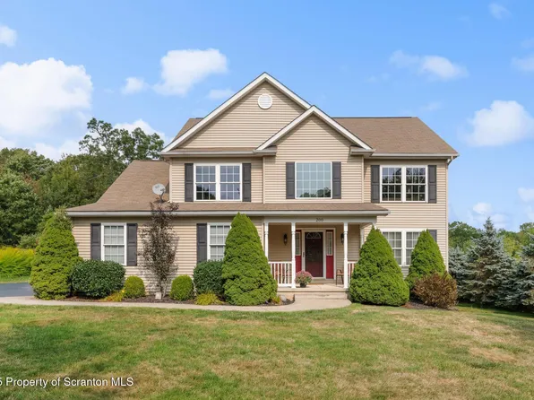 200 Windsor Way, Moscow, PA 18444