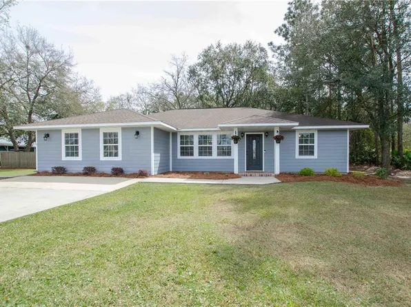 150 Emanuel Loop Rd, Brunswick, GA 31523