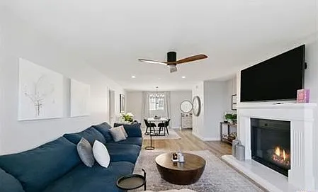 6435 Kanan Dume Rd #37 — Photo 3