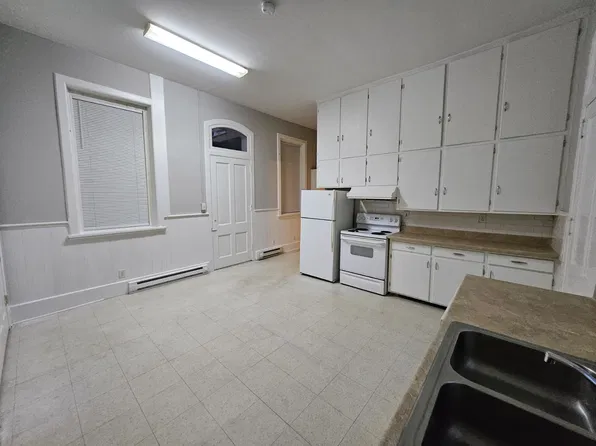 4 Frederick St, Taneytown, MD