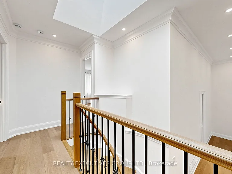8 Limelight St — Photo 26