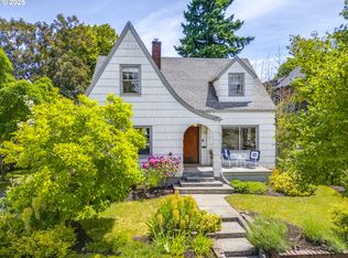 5734 NE 12th Ave, Portland, OR 97211