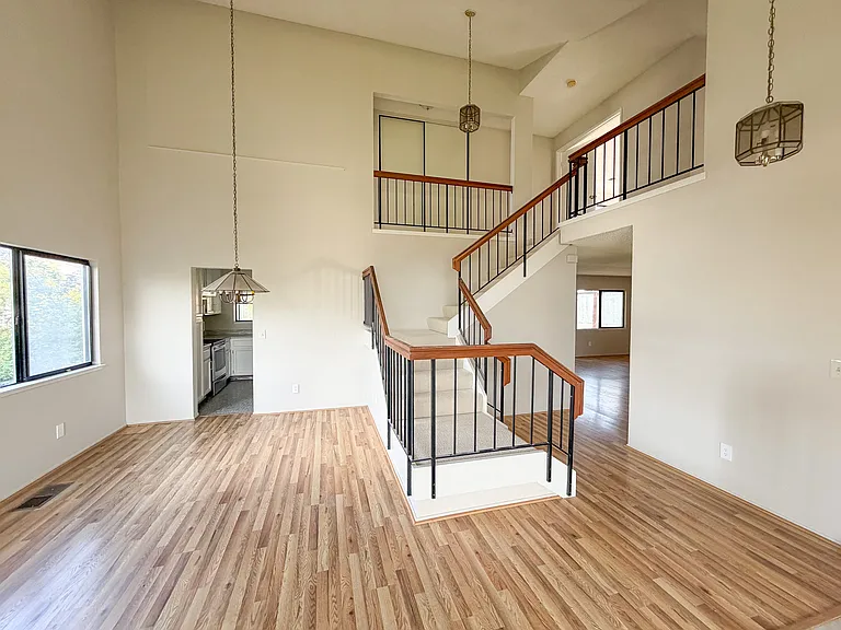 118 Meadowlark Way — Photo 5