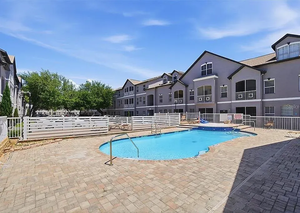 5007 Sunridge Palms Dr