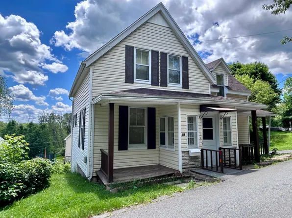 39 Military Ln, New Glasgow, NS B2H 2C9