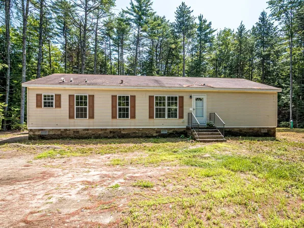40 Beech River Circle, Ossipee, NH 03814