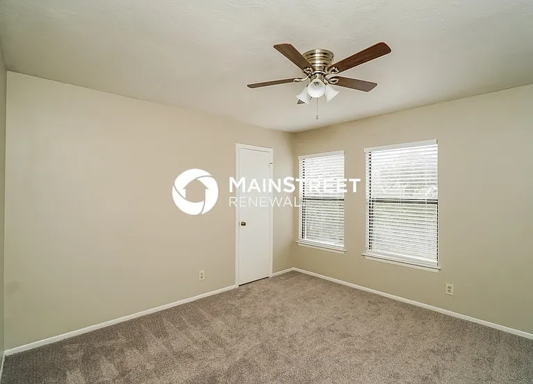 8119 Grimchester — Photo 9