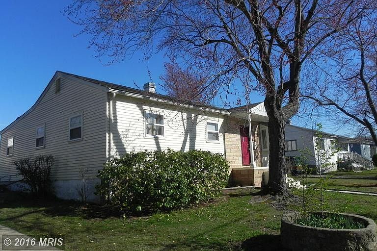 Exterior (Front)