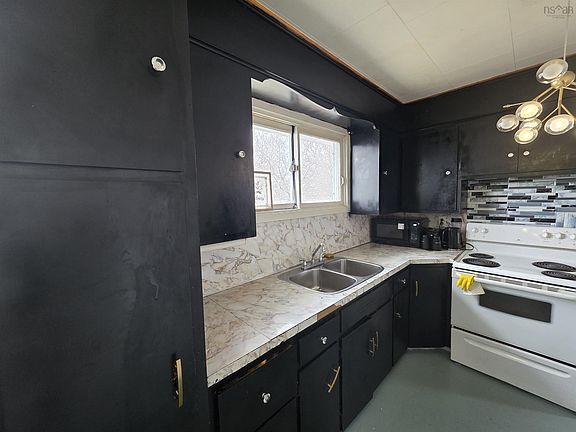 5th image of 244 Ashby Rd
