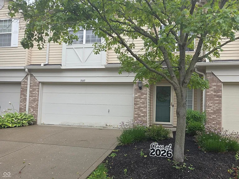 5449 Nighthawk Dr — Photo 3