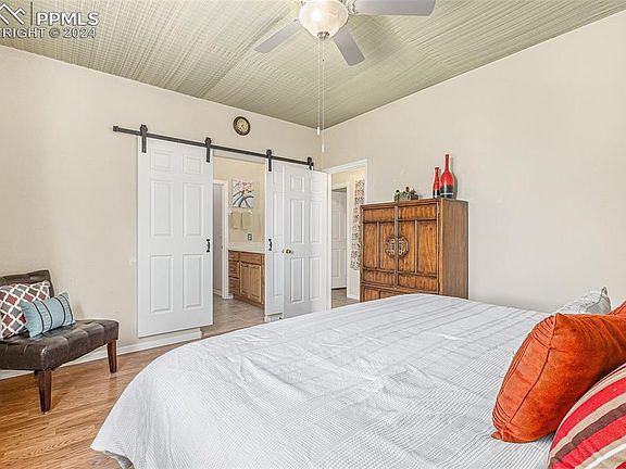 4th image of 7111 Bonnie Brae Ln