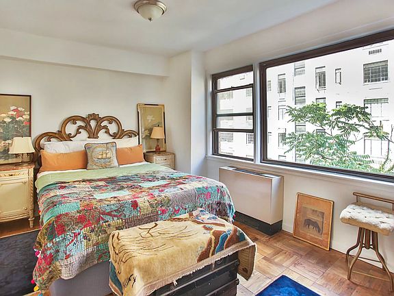 2nd image of 55 E 9th St APT 8C