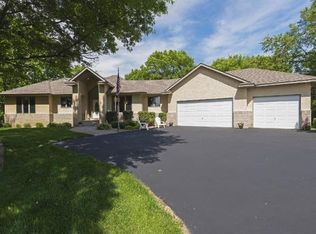 2911 162nd Ave NE, Ham Lake, MN 55304