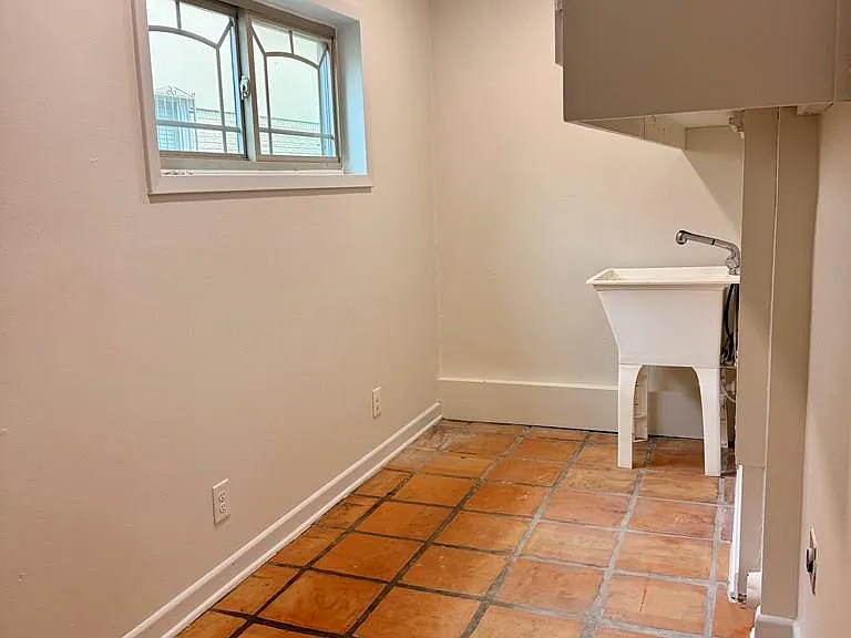 35 Calle Cenizo — Photo 18