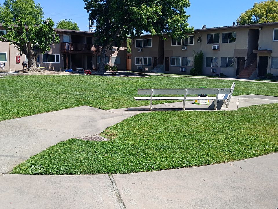 Large lawn area for family enjoyment