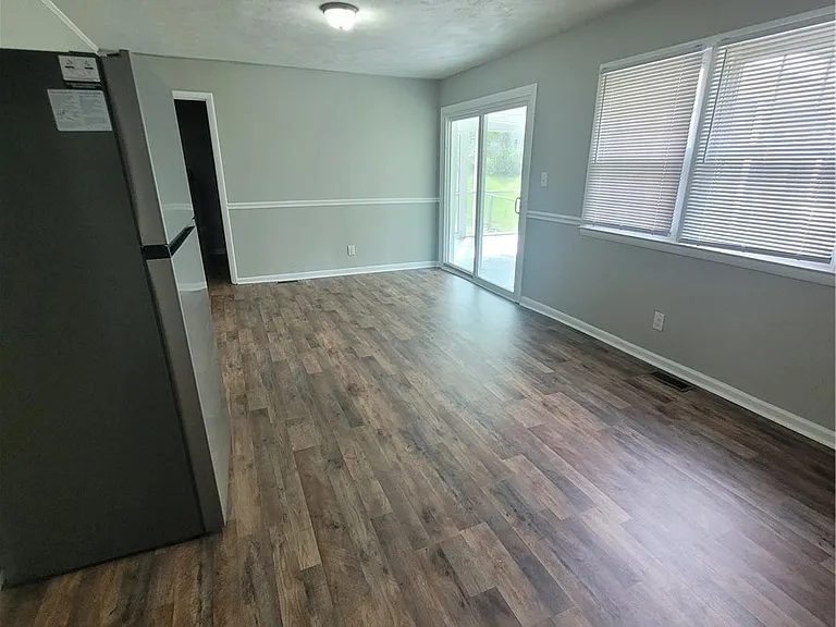 3147 Haven Ct — Photo 7