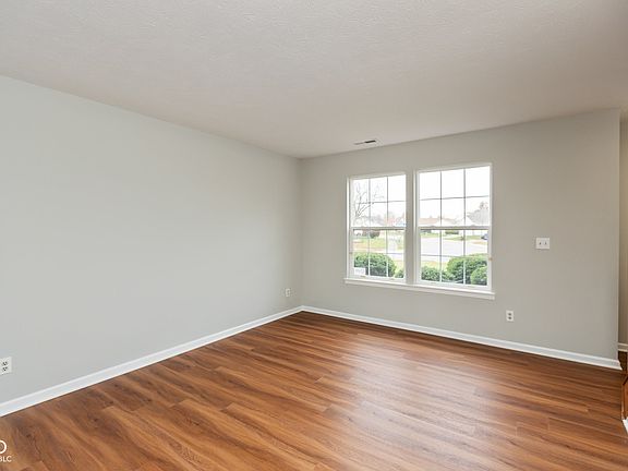 2nd image of 12133 Bearsdale Dr