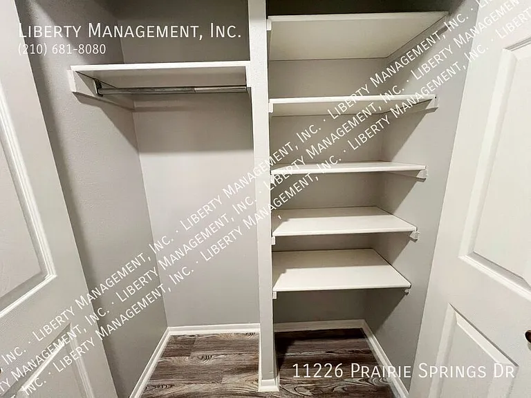 11226 Prairie Springs Dr — Photo 26