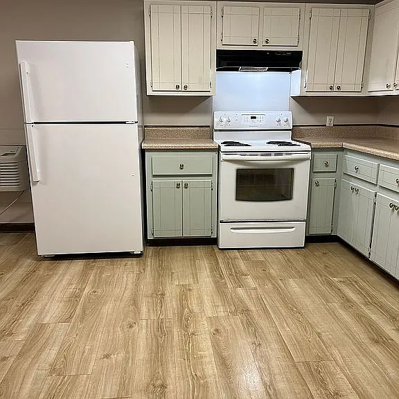1302 Burnett Ferry Rd SW #3 — Photo 1