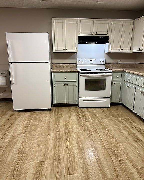 1st image of 1302 Burnett Ferry Rd SW APT 3