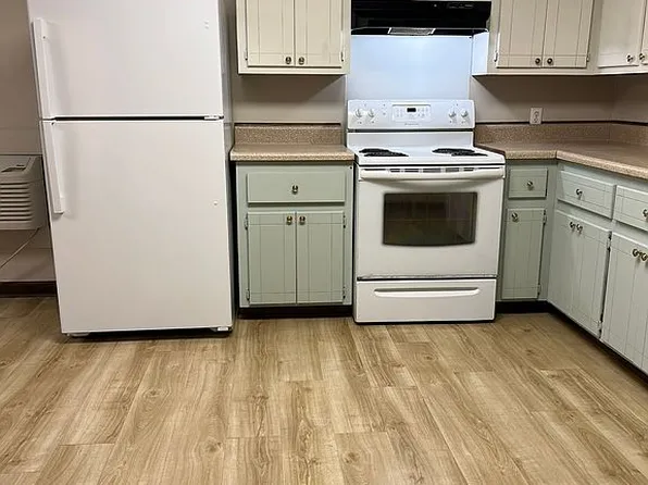 1302 Burnett Ferry Rd SW APT 3, Rome, GA 30165