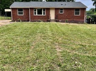 207 Bates Dr, Springfield, TN 37172