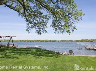 10600 S Shore Dr, Plymouth, MN 55441