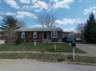 462 Bold Ct, Versailles, KY 40383