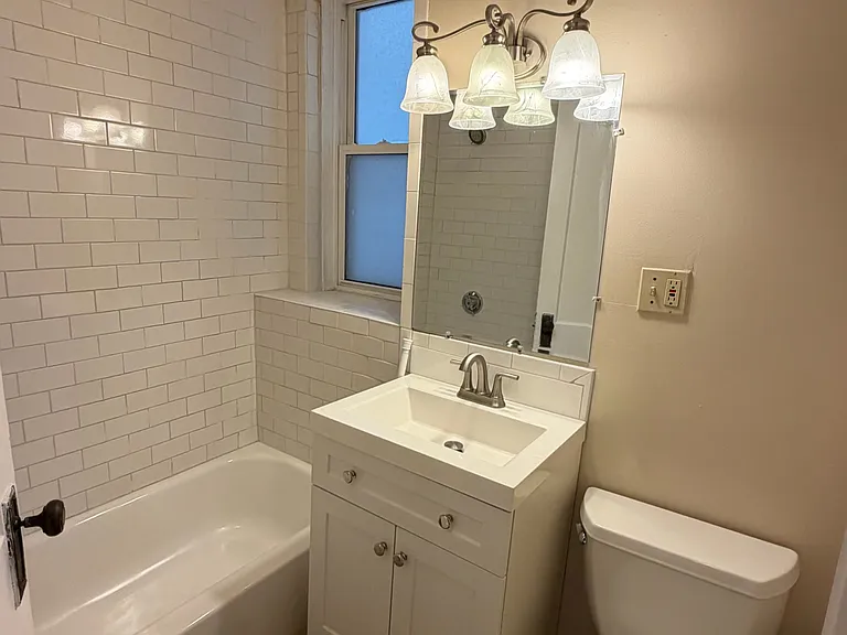 1197 Commonwealth Ave #1 — Photo 6