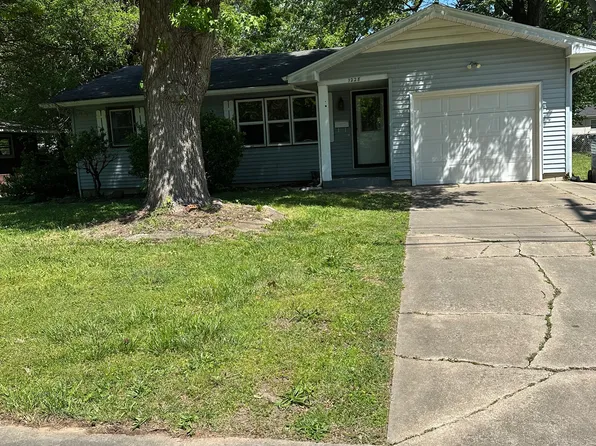 1228 S Cedarbrook Ave, Springfield, MO 65804