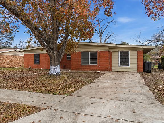 3rd image of 4518 Bernadine Dr