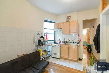 Rented by Bond New York