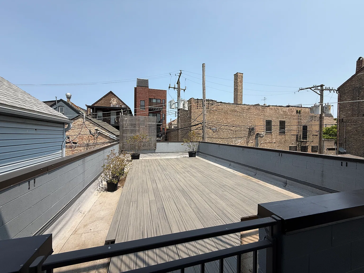 1514 W 18th Pl — Photo 3