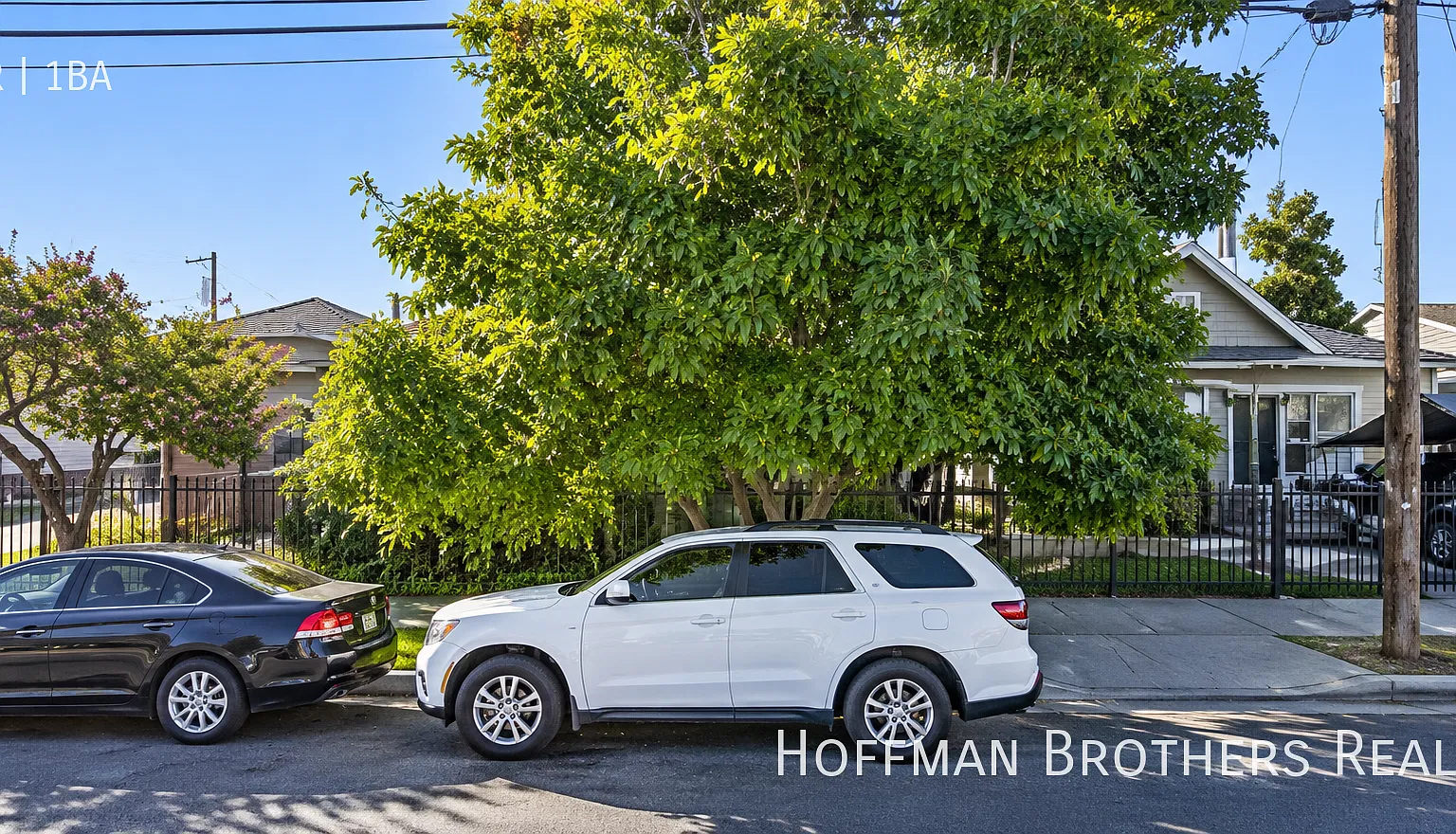 Move-In Ready 2br With Stove, Fridge + Microwave, Water Included & Section 8 Accepted! — Photo 3