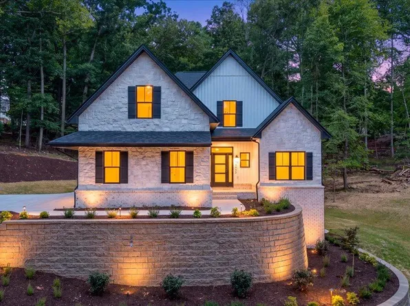 2445 Cifax Rd, Goode, VA 24556