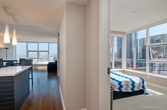 5th image of 1325 Pacific Hwy #1105