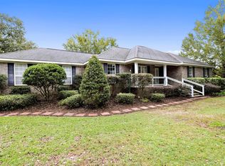 7801 Joe Fountain Rd, Ocean Springs, MS 39564