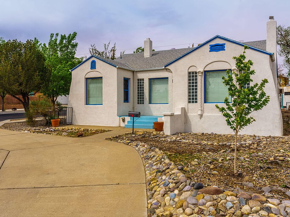 1st image of 219 Solano Dr SE