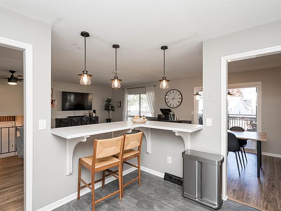 5th image of 1318 NW 4th St